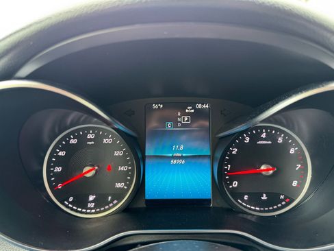 Used 2020 Mercedes-Benz GLC 300 w/ Parking Assistance Package image 13