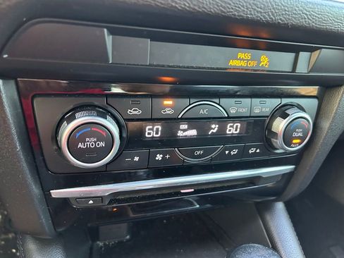 Used 2017 MAZDA MAZDA6 Touring FWD image 26