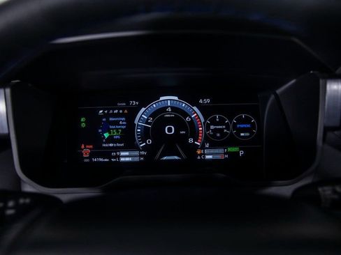 Used 2024 Toyota Sequoia Platinum image 19