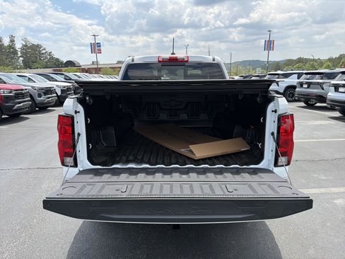 New 2026 Chevrolet Colorado W/T AWD/4WD image 18