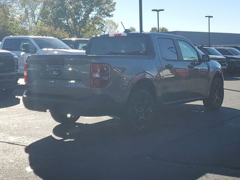 New 2025 Ford Maverick XLT w/ XLT Luxury Package image 4