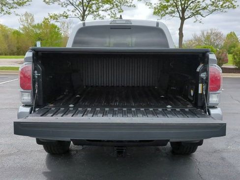 Certified 2021 Toyota Tacoma TRD Sport AWD/4WD image 16
