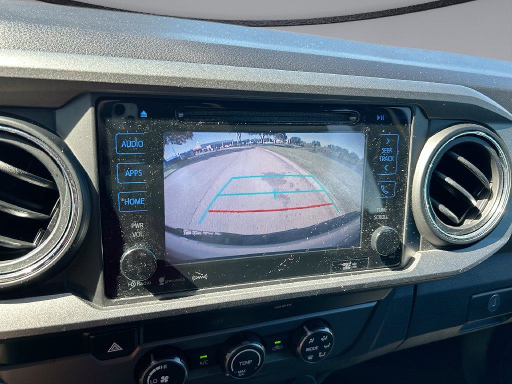 Used 2019 Toyota Tacoma TRD Sport RWD image 23