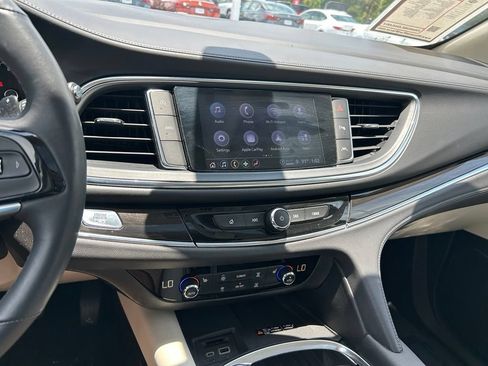 Used 2023 Buick Enclave Essence w/ Experience Buick Package AWD/4WD image 33