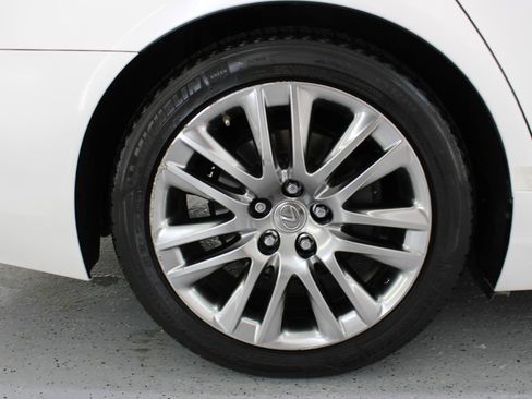 Used 2017 Lexus LS 460 w/ Comfort Package RWD image 86