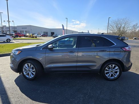 Used 2024 Ford Edge Titanium image 20