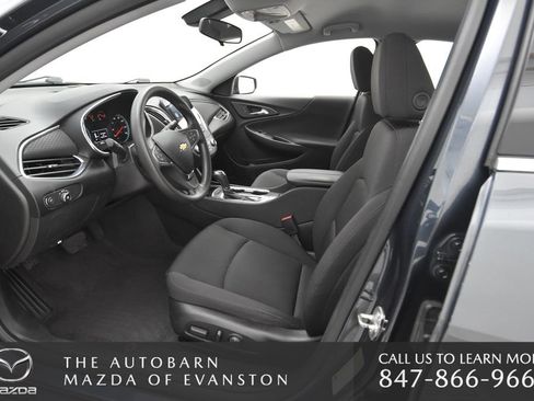 Used 2019 Chevrolet Malibu LT FWD image 23