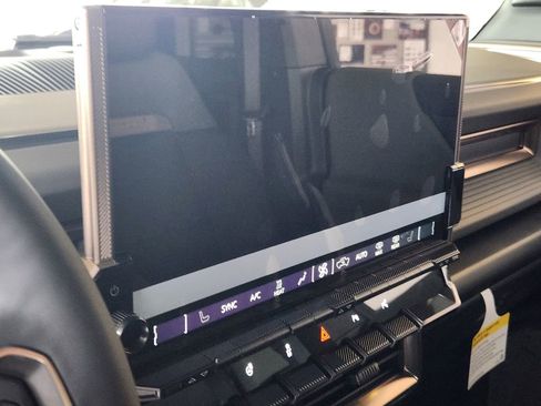 New 2025 GMC Hummer EV 3X w/ LPO, Illumination Package image 13