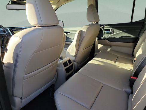 Used 2019 Honda Ridgeline RTL-E image 6