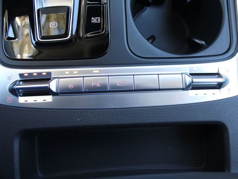 New 2026 Kia Carnival SX Prestige FWD image 45