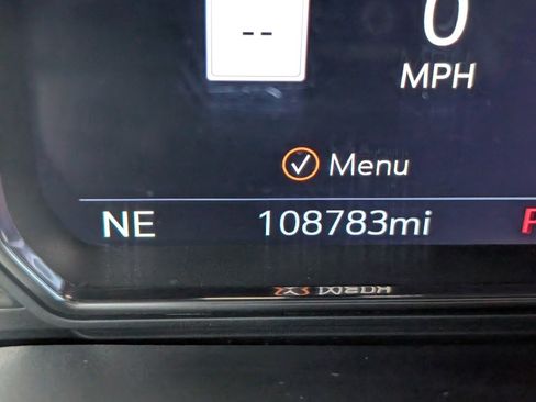 Used 2021 GMC Yukon Denali w/ Denali Premium Package image 22