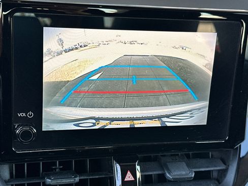 Used 2023 Toyota Corolla LE image 21