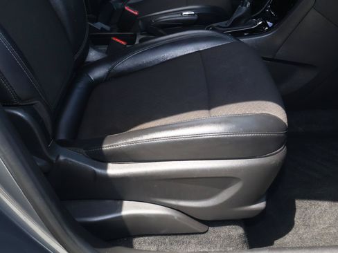 Used 2019 Buick Encore Preferred w/ Safety Package FWD image 16