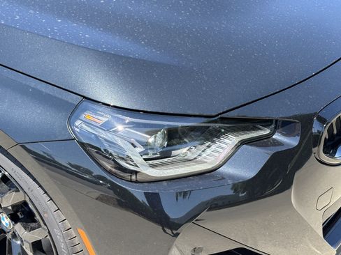 Used 2025 BMW 230i Coupe w/ M Sport Package image 11