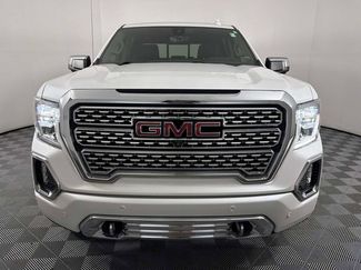 Used 2019 GMC Sierra 1500 Denali w/ Technology Package video 2
