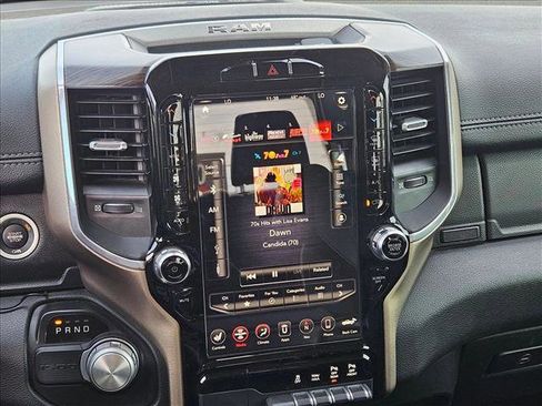 Used 2019 RAM 1500 Laramie image 10