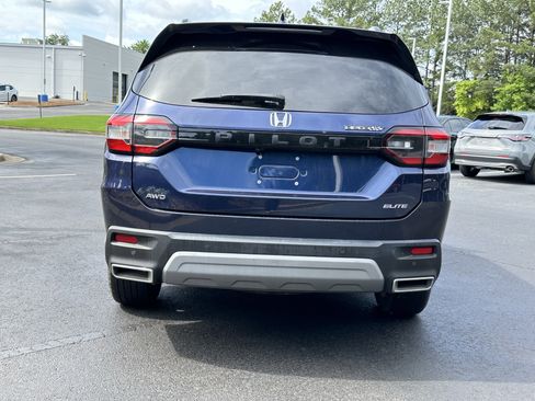 Used 2023 Honda Pilot Elite image 13