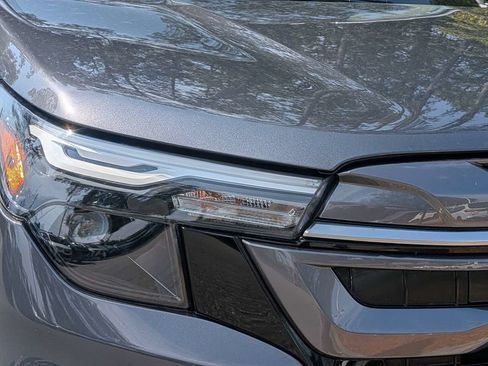 Certified 2025 Subaru Forester Premium w/ Convenience Package #1 AWD/4WD image 9