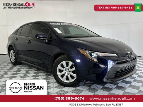 Used 2024 Toyota Corolla LE image 1
