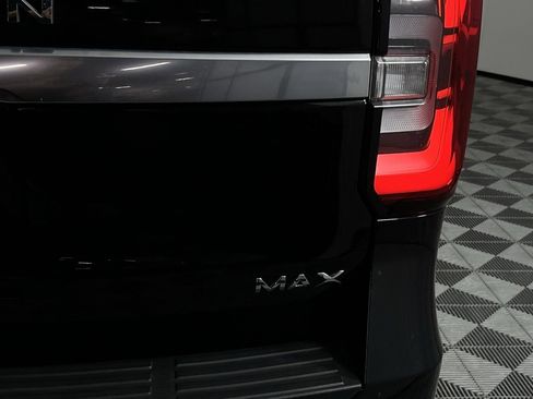 Used 2023 Ford Expedition Max Platinum image 12