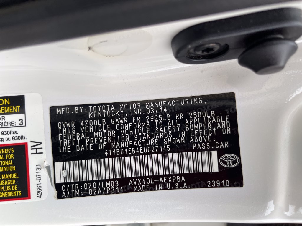 Used 2014 Toyota Avalon Limited w/ Technology Package FWD image 6