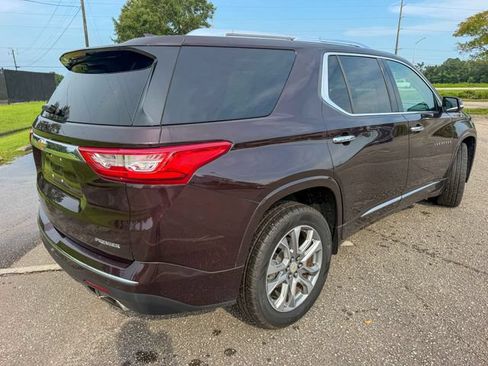 Used 2020 Chevrolet Traverse Premier AWD/4WD image 3