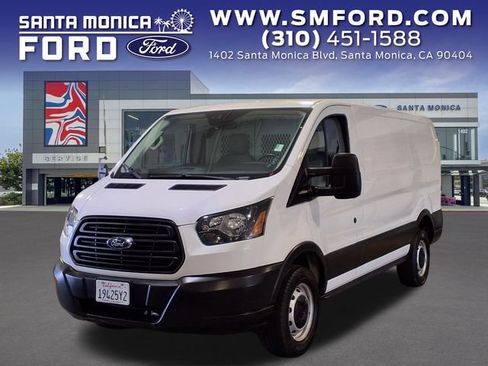 Used 2019 Ford Transit 250 130 Low Roof RWD image 1