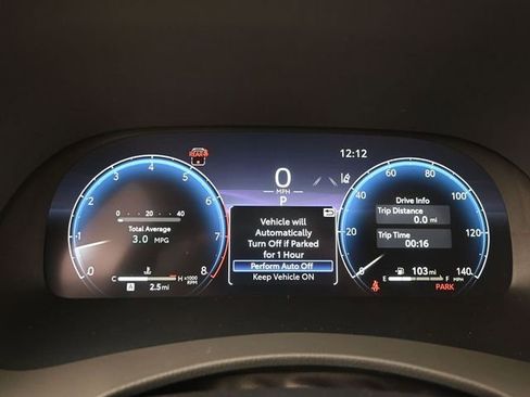 Used 2026 Toyota Highlander Limited image 8