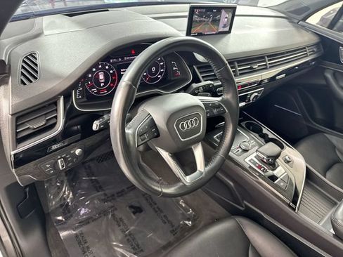Used 2018 Audi Q7 3.0T Prestige AWD/4WD image 25