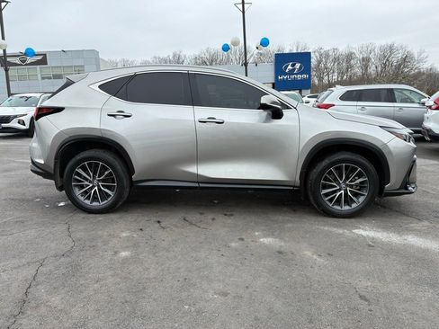 Used 2024 Lexus NX 350 AWD image 9
