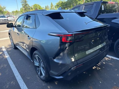 Used 2023 Subaru Solterra AWD image 2
