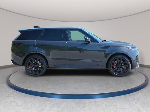 New 2026 Land Rover Range Rover Sport Dynamic SE AWD/4WD image 4