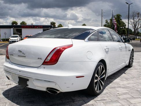 Used 2019 Jaguar XJ L Portfolio RWD image 11