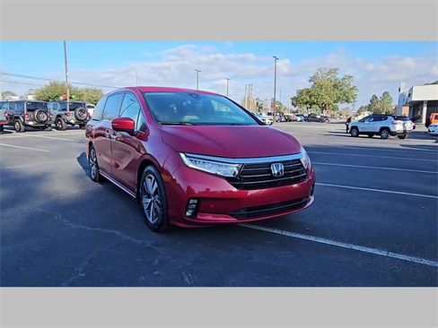 Used 2022 Honda Odyssey Touring image 18
