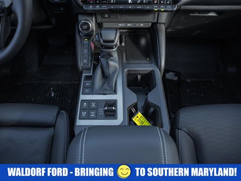 Used 2025 Toyota Land Cruiser image 33