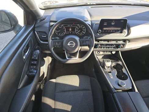 Used 2024 Nissan Rogue SV AWD/4WD image 20