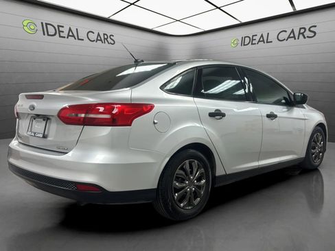 Used 2016 Ford Focus S FWD image 5