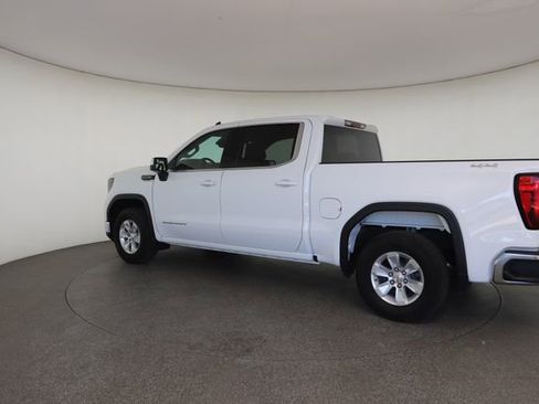 Used 2023 GMC Sierra 1500 SLE AWD/4WD image 12
