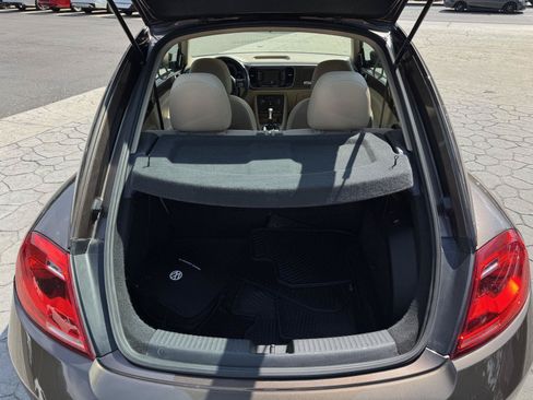 Used 2015 Volkswagen Beetle 1.8T FWD image 12