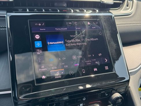 New 2025 Jeep Grand Cherokee 4WD image 21