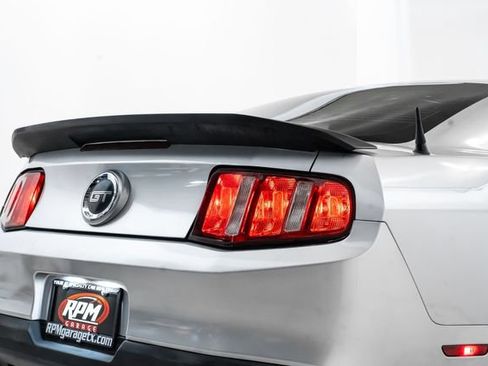 Used 2011 Ford Mustang GT Premium w/ 401A Rapid Spec Order Code RWD image 13