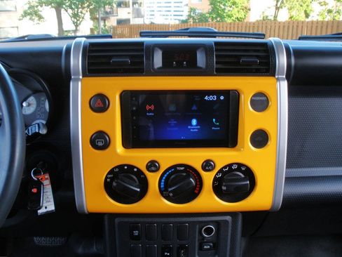 Used 2007 Toyota FJ Cruiser 2WD image 33