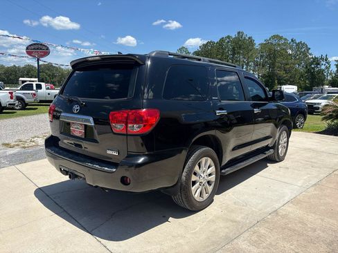 Used 2016 Toyota Sequoia Platinum RWD image 5