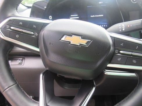 Used 2026 Chevrolet Equinox LT FWD image 20