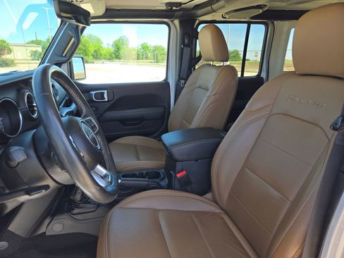 Certified 2023 Jeep Wrangler Unlimited Sahara w/ Cold Weather Group AWD/4WD image 10