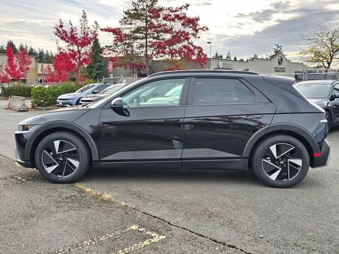 New 2025 Hyundai Ioniq 5 SEL image 4