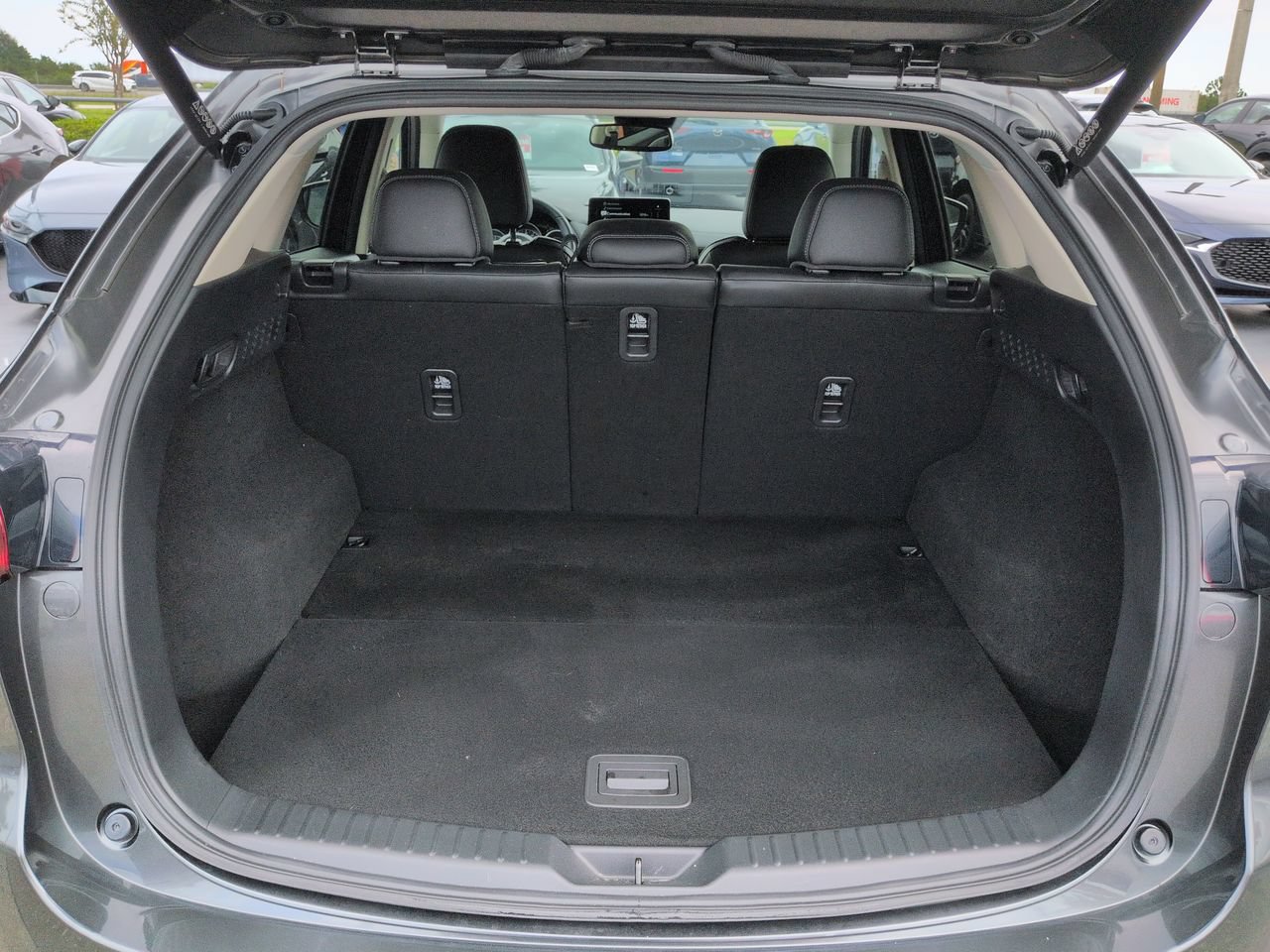 Used 2024 MAZDA CX-5 AWD 2.5 S w/ Preferred Package image 13