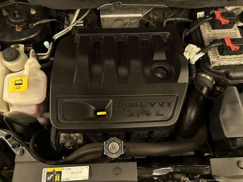 Used 2015 Jeep Compass High Altitude AWD/4WD image 12