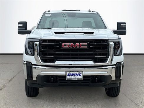 New 2026 GMC Sierra 2500 Pro w/ Convenience Package image 2