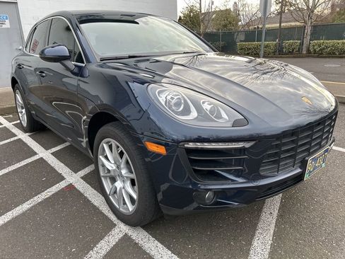 Used 2017 Porsche Macan S image 3